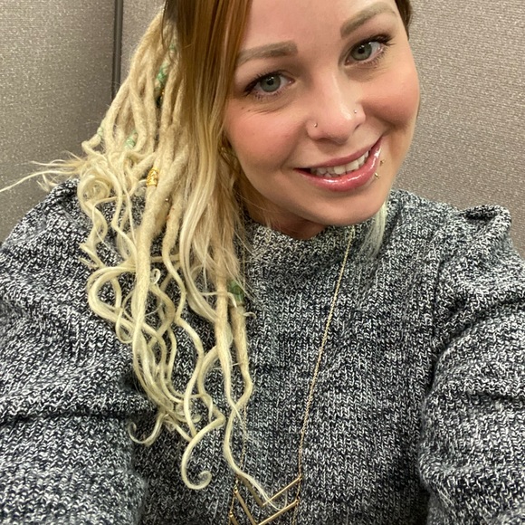 Meet your Posher, Missy - Picture 16 of 17